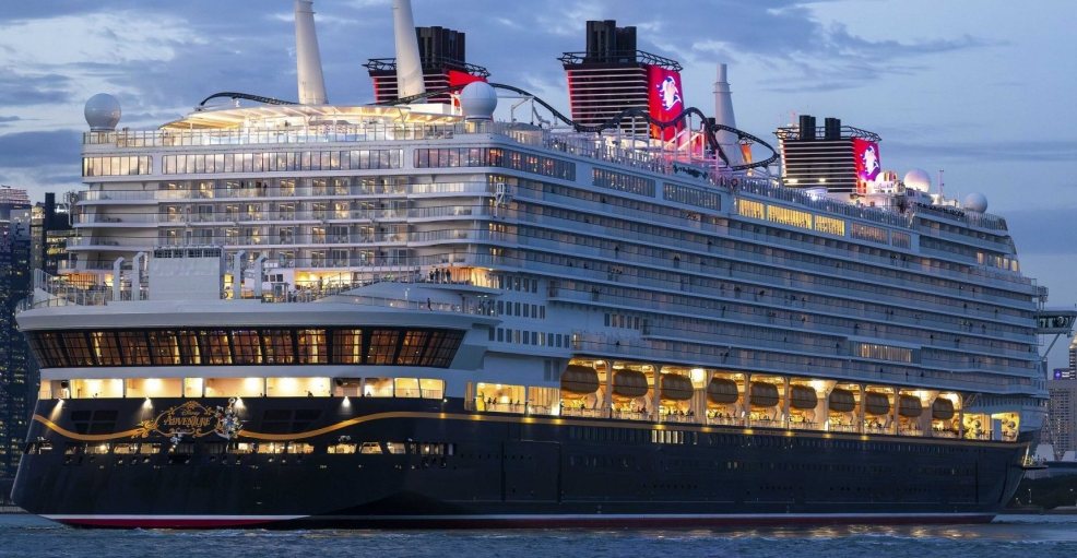 Cruise Ship